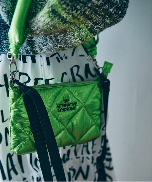 RNA(アールエヌエー)の「E4943 メタリックパディングBAG(ショルダーバッグ・レディース・シルバー/ライトグリーン/ラベンダー・FREE)」の9枚目の写真