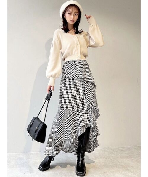 RESEXXY(リゼクシー)の「パフスリーブニットカーディガン(カーディガン/ボレロ・レディース・ブラック/ブルー/アイボリー・FREE)」の12枚目の写真