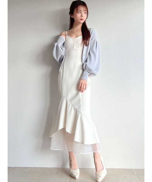 RESEXXY(リゼクシー)の「パフスリーブニットカーディガン(カーディガン/ボレロ・レディース・ブラック/ブルー/アイボリー・FREE)」の16枚目の写真