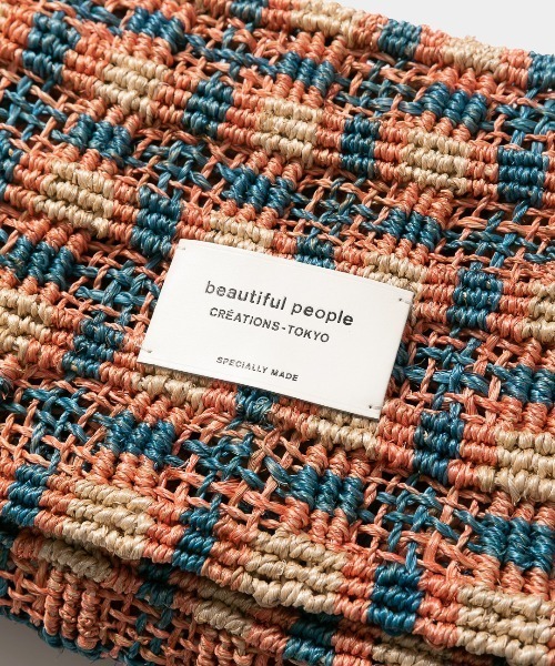 beautiful people（ビューティフルピープル）の「abaca knitting      compact shoulder bag（ショルダーバッグ・レディース・ピンク系その他/ブラック×ベージュ/イエロー×グリーン・FREE）」の8枚目の写真