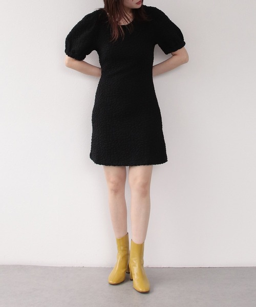 BAUM UND PFERDGARTEN（バウムウンドヘルガーデン）の「BAUM UND PFERDGARTEN / JAZMYN(ハーフスリーブミニ丈ワンピース)（ワンピース・レディース・グリーン/ブラック・36）」の2枚目の写真