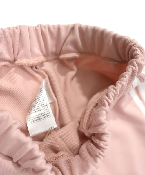 Bee des Bee(ビーデスビー)の「ラインパンツ(スウェットパンツ・キッズ・ブラック/杢グレー/ホワイト/ピンク/ブルー/ライラック・110cm/120cm/130cm/140cm/150cm/100cm)」の9枚目の写真