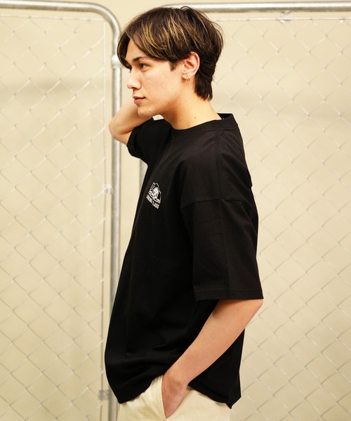 LURKING CLASS（ラーキングクラス）の「【ムラサキスポーツ限定】LURKING CLASS/ラーキングクラス 半袖Tシャツ バックプリント カモ柄  ST24STM14（Tシャツ/カットソー・メンズ・ホワイト/ブラック・XL/L/M）」の7枚目の写真