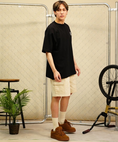 LURKING CLASS（ラーキングクラス）の「【ムラサキスポーツ限定】LURKING CLASS/ラーキングクラス 半袖Tシャツ バックプリント カモ柄  ST24STM14（Tシャツ/カットソー・メンズ・ホワイト/ブラック・XL/L/M）」の5枚目の写真