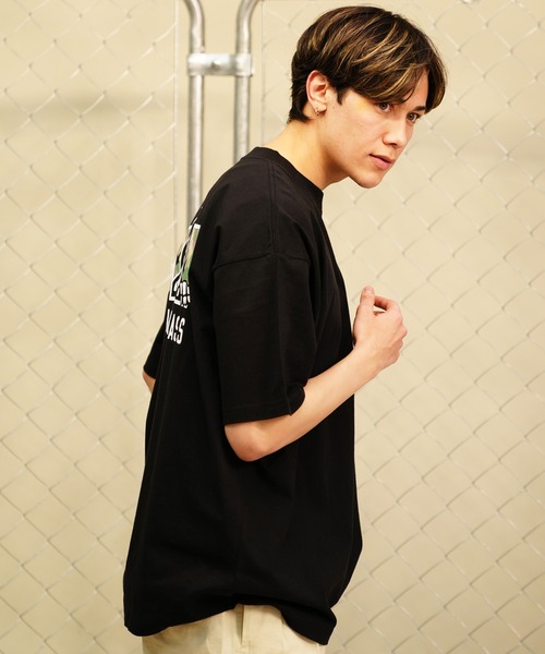 LURKING CLASS（ラーキングクラス）の「【ムラサキスポーツ限定】LURKING CLASS/ラーキングクラス 半袖Tシャツ バックプリント カモ柄  ST24STM14（Tシャツ/カットソー・メンズ・ホワイト/ブラック・XL/L/M）」の9枚目の写真