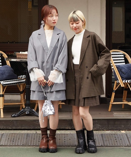 w closet（ダブルクローゼット）の「テーラードジャケット（テーラードジャケット・レディース・ベージュ/チェック/ライトグレー・FREE）」の4枚目の写真