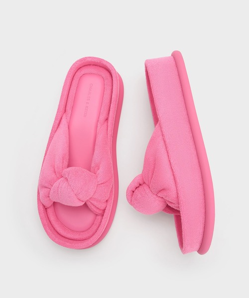 CHARLES & KEITH(チャールズ & キース)の「Loey ローイー テクスチャー ノットスライド(サンダル・レディース・ベージュ/ピンク・22.5cm/23cm/23.5cm/24.5cm/25cm/25.5cm)」の7枚目の写真