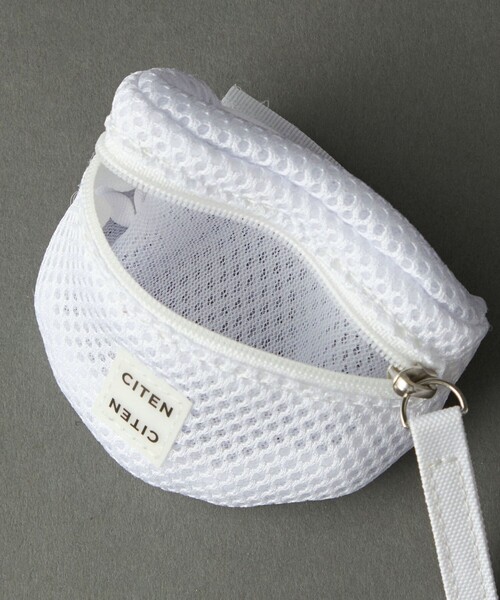 CITEN（シテン）の「＜CITEN＞メッシュ リストポーチ（ポーチ・レディース・ブラック/ホワイト/オレンジ/ケリーグリーン/ロイヤルブルー/ライトブルー/ライトピンク・FREE）」の13枚目の写真