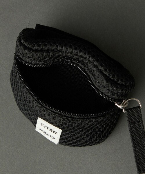 CITEN（シテン）の「＜CITEN＞メッシュ リストポーチ（ポーチ・レディース・ブラック/ホワイト/オレンジ/ケリーグリーン/ロイヤルブルー/ライトブルー/ライトピンク・FREE）」の18枚目の写真