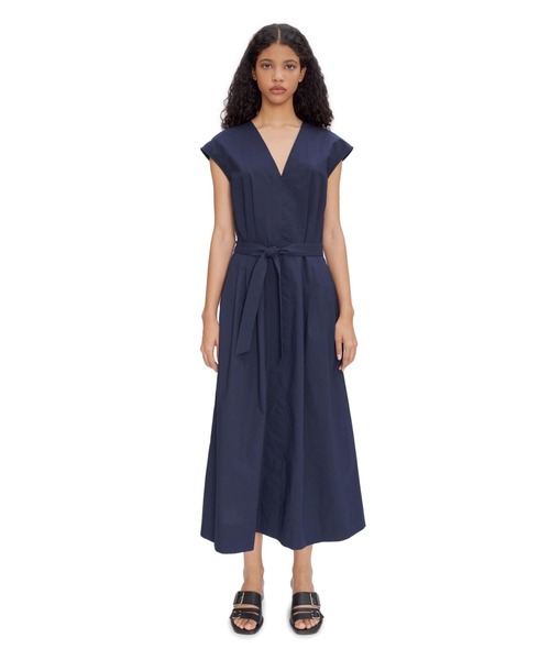 A.P.C. アーペーセー コットンVネックネイビーワンピース A.P.C.（アーペーセー）の「ROBE WILLOW 24P（ワンピース）」 - WEAR