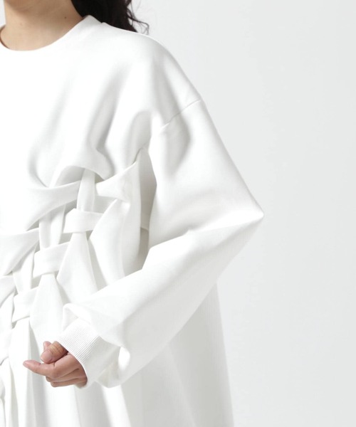 AULA(アウラ)の「AULA/アウラ/Smocking Pullover(スウェット・レディース・ホワイト/ブラック・F)」の13枚目の写真