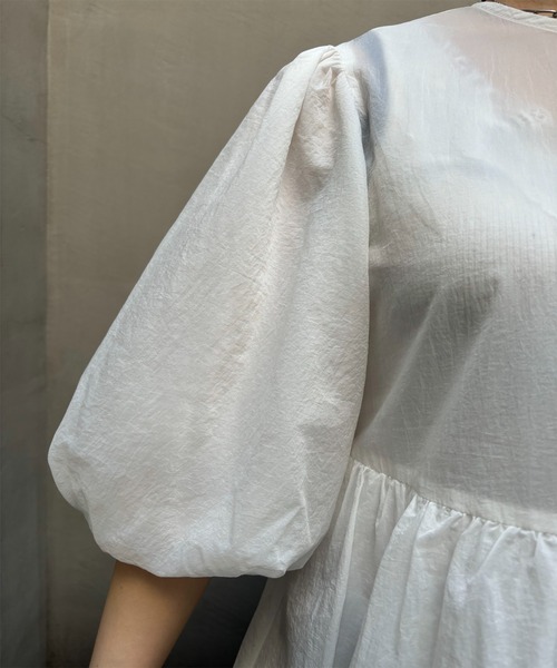 un dix cors（アンディコール）の「シアーオーガンブラウス（シャツ/ブラウス・レディース・オフホワイト/ネイビー/ブラウン・FREE）」の15枚目の写真