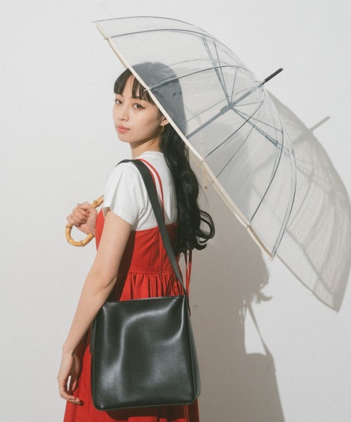 VANNIE U(ヴァニーユー)の「バンブークリアアンブレラ(長傘・レディース・グレー/ブラウン/ホワイト・FREE)」の4枚目の写真