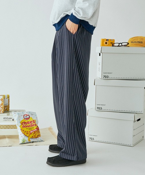 Adoon plain（アドーンプレーン）の「ストライプ2タックワイドパンツ（その他パンツ・メンズ・チャコールグレー/ネイビー・LARGE/MEDIUM/SMALL）」の5枚目の写真