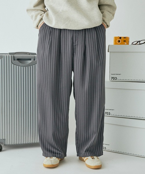 Adoon plain（アドーンプレーン）の「ストライプ2タックワイドパンツ（その他パンツ・メンズ・チャコールグレー/ネイビー・LARGE/MEDIUM/SMALL）」の18枚目の写真