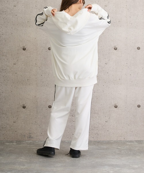 NORA(ノラ)の「NORA/ノラ/ジャージラインパンツ(その他パンツ・レディース・ホワイト/グレー系その他3/チャコールグレー・M/L/XL)」の13枚目の写真