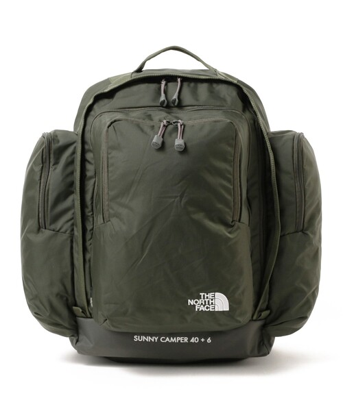THE NORTH FACE(ザノースフェイス)の「THE NORTH FACE / サニーキャンパー 40+6 24(46L)(バックパック/リュック・キッズ・ブラック/オリーブ・ONE SIZE)」の2枚目の写真
