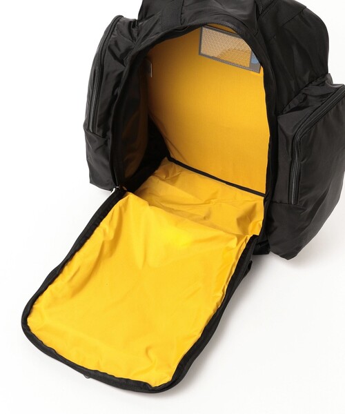 THE NORTH FACE(ザノースフェイス)の「THE NORTH FACE / サニーキャンパー 40+6 24(46L)(バックパック/リュック・キッズ・ブラック/オリーブ・ONE SIZE)」の4枚目の写真
