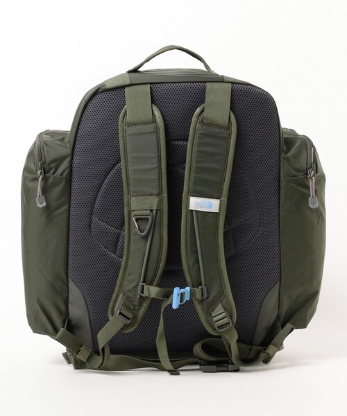 THE NORTH FACE(ザノースフェイス)の「THE NORTH FACE / サニーキャンパー 40+6 24(46L)(バックパック/リュック・キッズ・ブラック/オリーブ・ONE SIZE)」の6枚目の写真