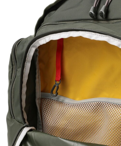 THE NORTH FACE(ザノースフェイス)の「THE NORTH FACE / サニーキャンパー 40+6 24(46L)(バックパック/リュック・キッズ・ブラック/オリーブ・ONE SIZE)」の13枚目の写真