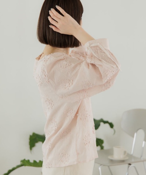 flower（フラワー）の「ボタニカルイーエムビーブラウス（シャツ/ブラウス・レディース・ホワイト/ピンク/ブルー・FREE）」の6枚目の写真