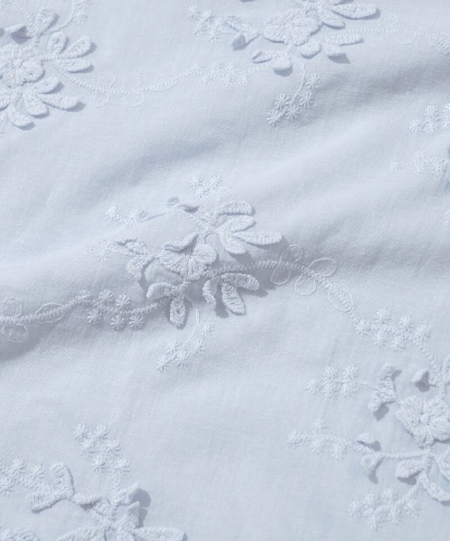 flower（フラワー）の「ボタニカルイーエムビーブラウス（シャツ/ブラウス・レディース・ホワイト/ピンク/ブルー・FREE）」の16枚目の写真