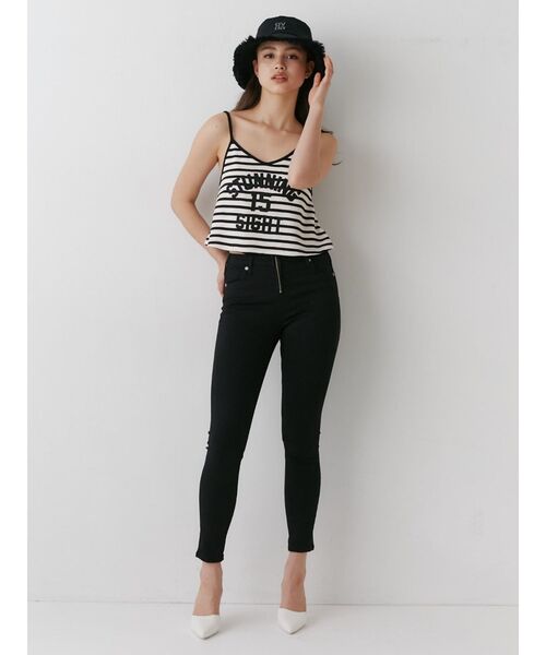 GYDA（ジェイダ）の「ハイウエスト オープンフロントファスナー デザインスキニーデニムパンツ（デニムパンツ・レディース・ブラック/ライトブルー/インディゴブルー・X-SMALL/SMALL/MEDIUM）」の9枚目の写真