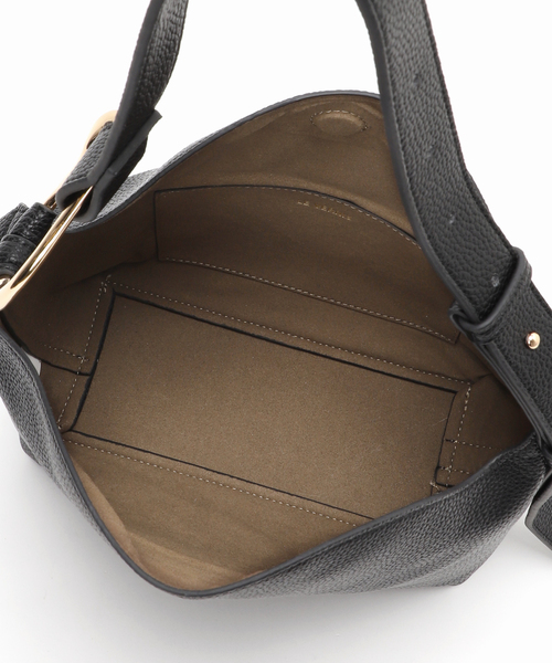 セール】《WEB限定追加》LE VERNIS/ルベル二 POIRE BOX BAG 2