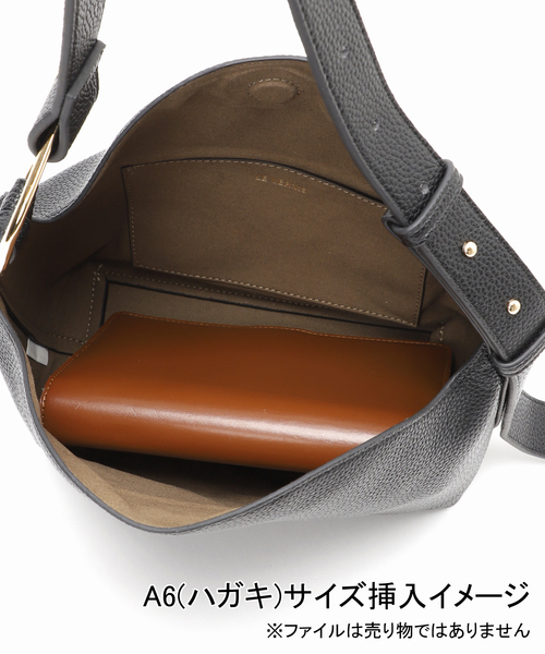 LE VERNIS（ル・ベルニ）の「《WEB限定追加》LE VERNIS/ルベル二 POIRE BOX BAG 2（ショルダーバッグ・レディース・ベージュ/ブラック・FREE）」の7枚目の写真