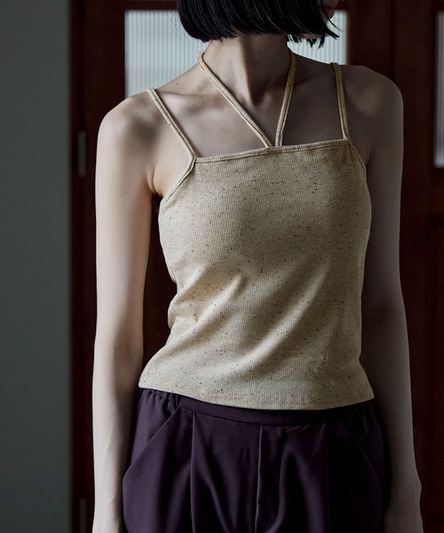 etoll.（エトル）の「カップインホルターネックキャミソール（キャミソール・レディース・ホワイト系その他/モカ/オートミール/サンドベージュ/ブラック/オフホワイト・M）」の18枚目の写真