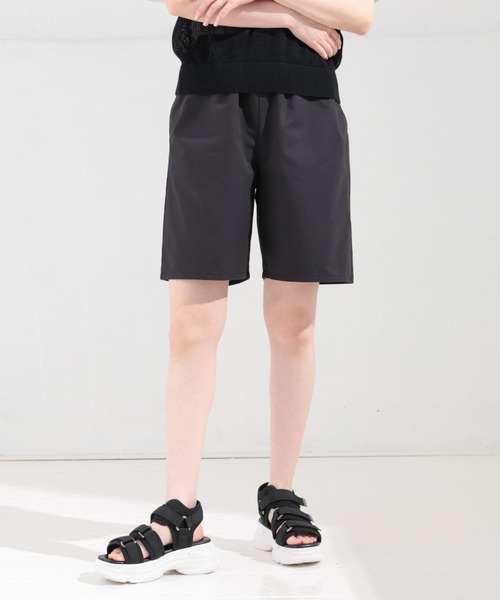 Honeys（ハニーズ）の「イージーハーフパンツ（その他パンツ・レディース・カーキ/ブラック/アイボリー/ブラウン/ベージュ/スミクロ・M/S/SS/LL/L）」の17枚目の写真