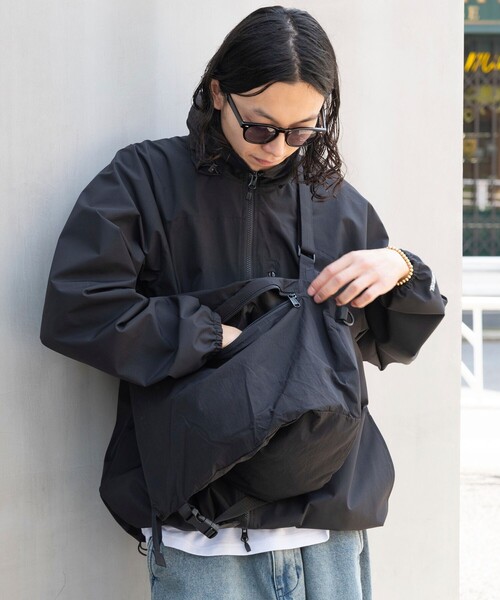 フリークスストア MARYQUANT ナイロンショルダーバッグ MARY QUANT/ワンポイント刺繍 ナイロン ショルダーバッグ 限定