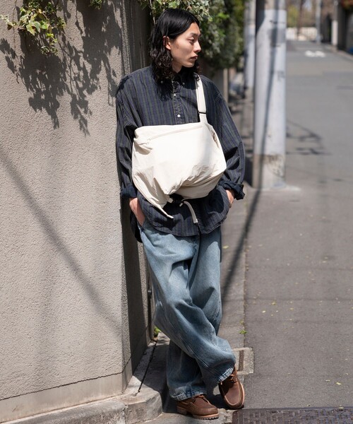 FREAK'S STORE（フリークスストア）の「FREAK’S STORE/フリークスストア Shoulder BAG/コットンナイロン ショルダーバック（ショルダーバッグ・メンズ・オリーブ/ブラック/オフホワイト・ﾌﾘ-）」の12枚目の写真