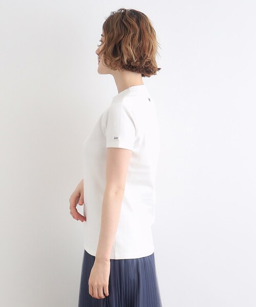 Lee(リー)の「<Lee×grove(別注色あり)> COMPACT FIT LOGO T-SHIRT(Tシャツ/カットソー・レディース・ベビーピンク/ダークグレー/ホワイト・02/03)」の17枚目の写真
