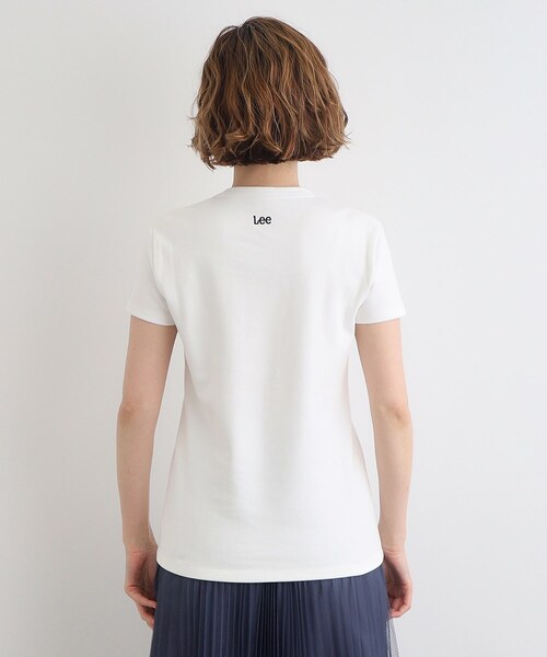 Lee(リー)の「<Lee×grove(別注色あり)> COMPACT FIT LOGO T-SHIRT(Tシャツ/カットソー・レディース・ベビーピンク/ダークグレー/ホワイト・02/03)」の18枚目の写真