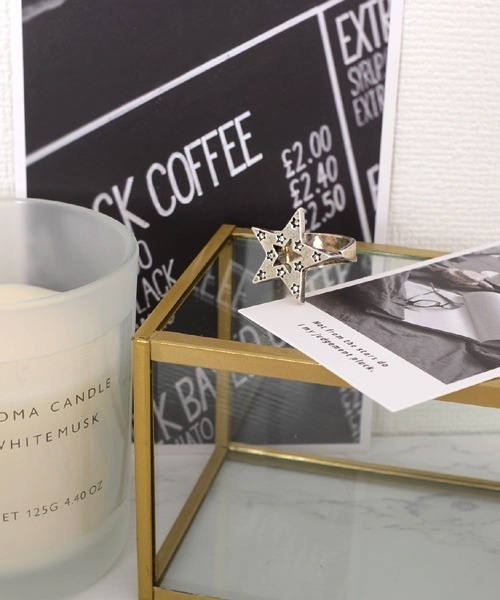 TONE SELECT GOODS（トーンセレクトグッズ）の「【urge select】ヴィンテージデザイン スターモチーフ シルバー リング（リング・レディース・アンティークシルバー・FREE）」の2枚目の写真