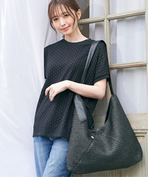 ikka(イッカ)の「雑材ノットショルダーバッグ(ショルダーバッグ・レディース・オフホワイト/ブラック/ブラウン・FREE)」の4枚目の写真