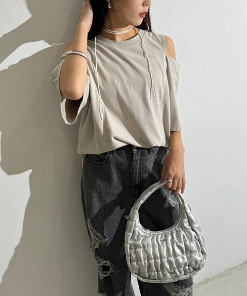 one after another NICE CLAUP(ワンアフターアナザーナイスクラップ)の「シャーリングホーボーバッグ(ショルダーバッグ・レディース・アイボリー/シルバー/ダークブラウン/ブルー・FREE)」の12枚目の写真