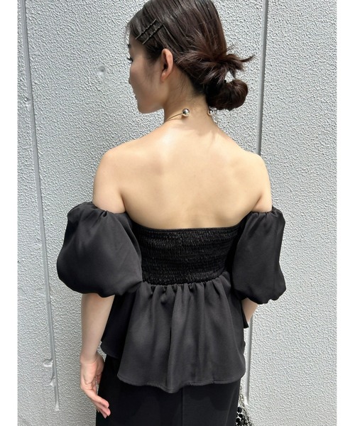 Narcissus(ナルシス)の「【Narcissus】パフオフショルトップス(シャツ/ブラウス・レディース・ブラック/ホワイト・FREE)」の18枚目の写真