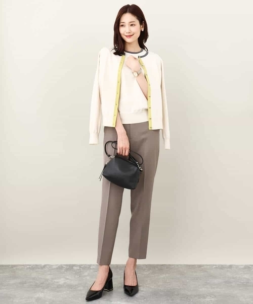 MK MICHEL KLEIN(エムケーミッシェルクラン)の「配色カラーニットアンサンブル/洗える(ニット/セーター・レディース・ブルー/ベージュ/ネイビー・38)」の5枚目の写真