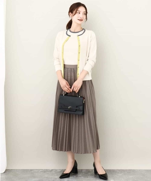 MK MICHEL KLEIN(エムケーミッシェルクラン)の「配色カラーニットアンサンブル/洗える(ニット/セーター・レディース・ブルー/ベージュ/ネイビー・38)」の16枚目の写真