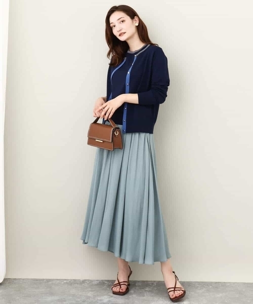 MK MICHEL KLEIN(エムケーミッシェルクラン)の「配色カラーニットアンサンブル/洗える(ニット/セーター・レディース・ブルー/ベージュ/ネイビー・38)」の19枚目の写真