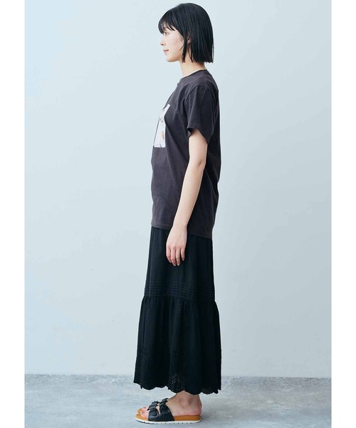 THREE FIFTY STANDARD（スリーフィフティースタンダード）の「ＴＨＲＥＥ　ＦＩＦＴＹ　ＳＴＡＮＤＡＲＤ　小谷実由さんとつくった想い出のフォトＴシャツ〈チャコールグレー〉（Tシャツ/カットソー・レディース・チャコールグレー・X-LARGE/LARGE/MEDIUM/XX-LARGE）」の11枚目の写真