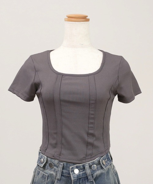 RiLi(リリ)の「オープンデコルテクロップドトップス【RL】(Tシャツ/カットソー・レディース・ホワイト/グレー/ブラック・S/M)」の3枚目の写真