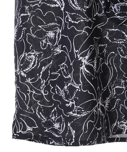 SOFFITTO（ソフィット）の「線描き花柄フレンチスリーブフリルブラウス(取り扱い店舗限定)（シャツ/ブラウス・レディース・ブラック/オフホワイト・FREE）」の6枚目の写真