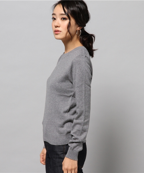 AZUL by moussy（アズールバイマウジー）の「コットンカシミヤ ウォッシャブル長袖KPO（ニット/セーター・レディース・ブルー/ベージュ/トップグレー・LARGE/MEDIUM/X-LARGE/SMALL）」の5枚目の写真