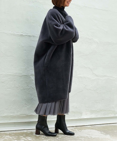 Mode et Jacomo(モードエジャコモ)の「サイドバックルショートブーツ(ブーツ・レディース・ブラウン/ブラック/アイボリー・23cm/23.5cm/24cm/22.5cm/24.5cm)」の12枚目の写真