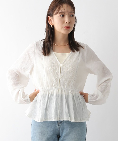 LEPSIM（レプシィム）の「刺繍ペプラムブラウス　128200（シャツ/ブラウス・レディース・ブラック/オフホワイト・FREE）」の19枚目の写真