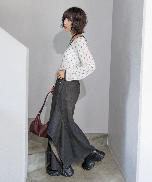 PAGEBOY（ページボーイ）の「イレヘムデニムスカート（デニムスカート・レディース・ブラック/ブルー・SMALL/MEDIUM）」の4枚目の写真