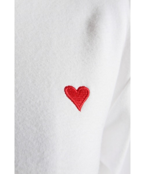 &. NOSTALGIA（アンドドットノスタルジア）の「【ZOZO限定】ハート刺繍ロンT（Tシャツ/カットソー・レディース・オフホワイト/ブラック/チャコールグレー・FREE）」の10枚目の写真